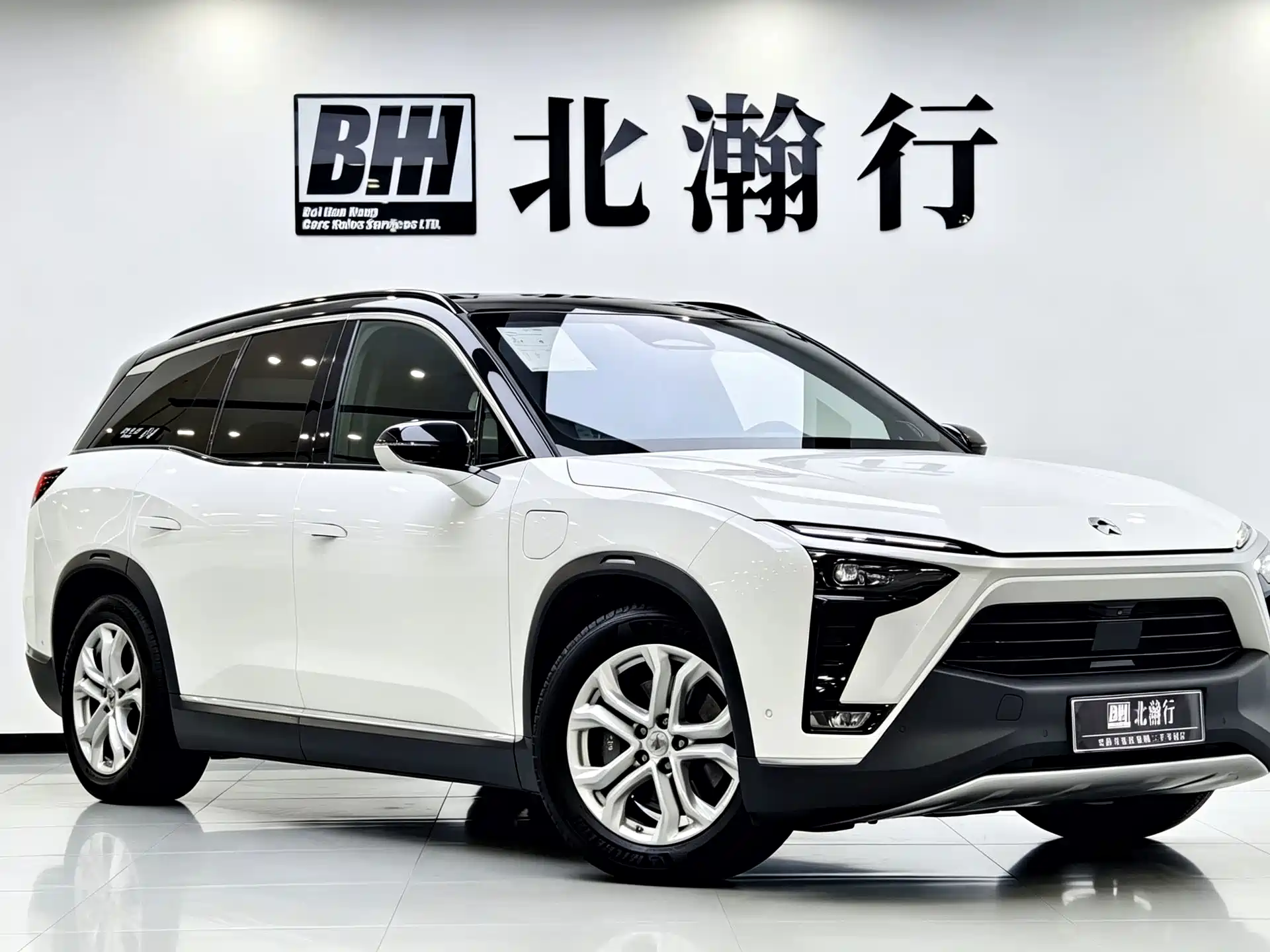 Фото 3 - NIO ES8