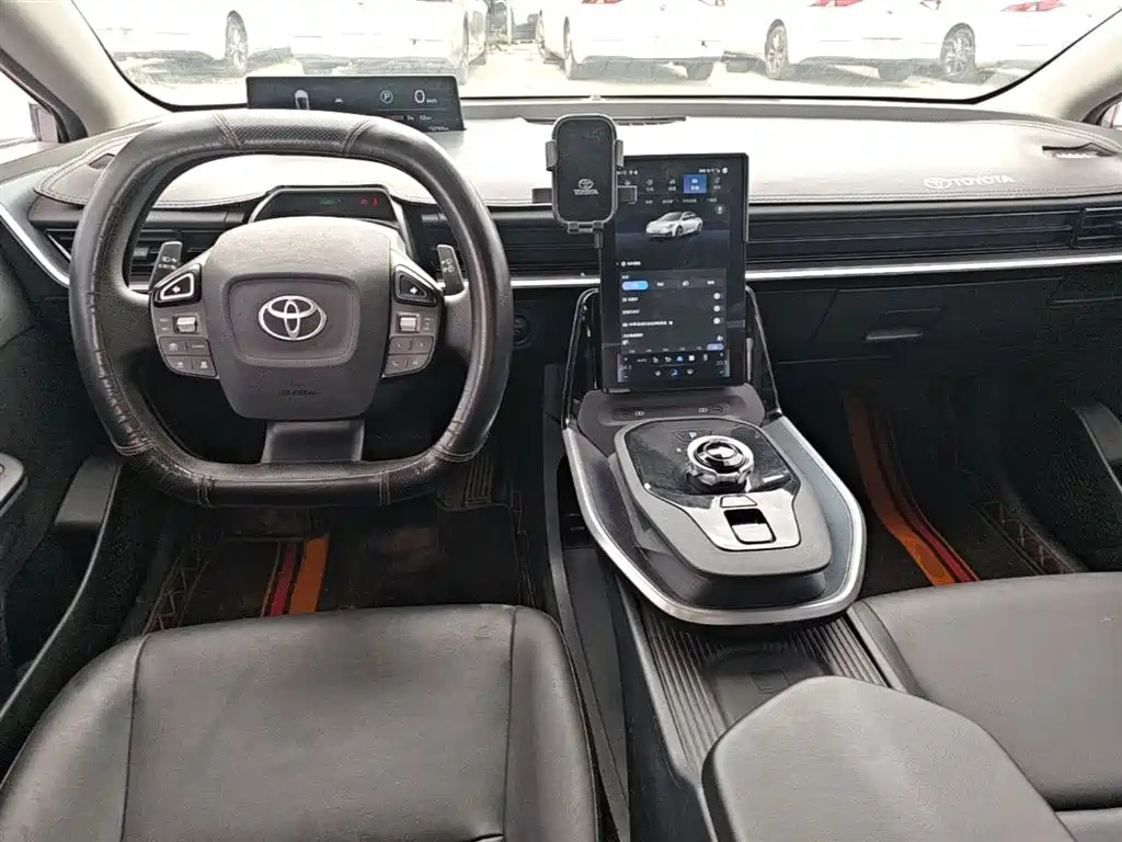 Toyota bZ3 2024 517km Elite PRO фото 10