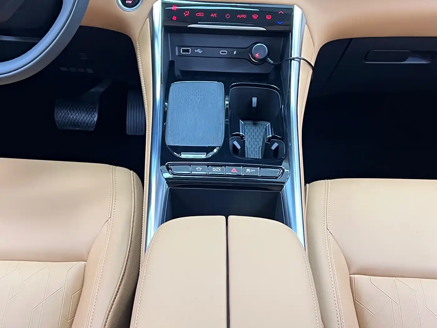 SAIC Maxus Maxus G50 PHEV 2025 Pilot Edition фото 24