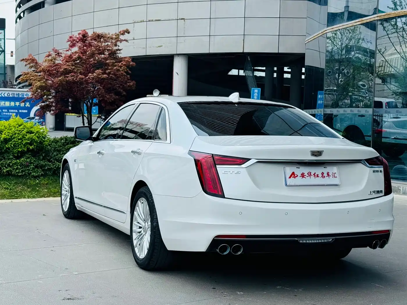 CADILLAC CT6