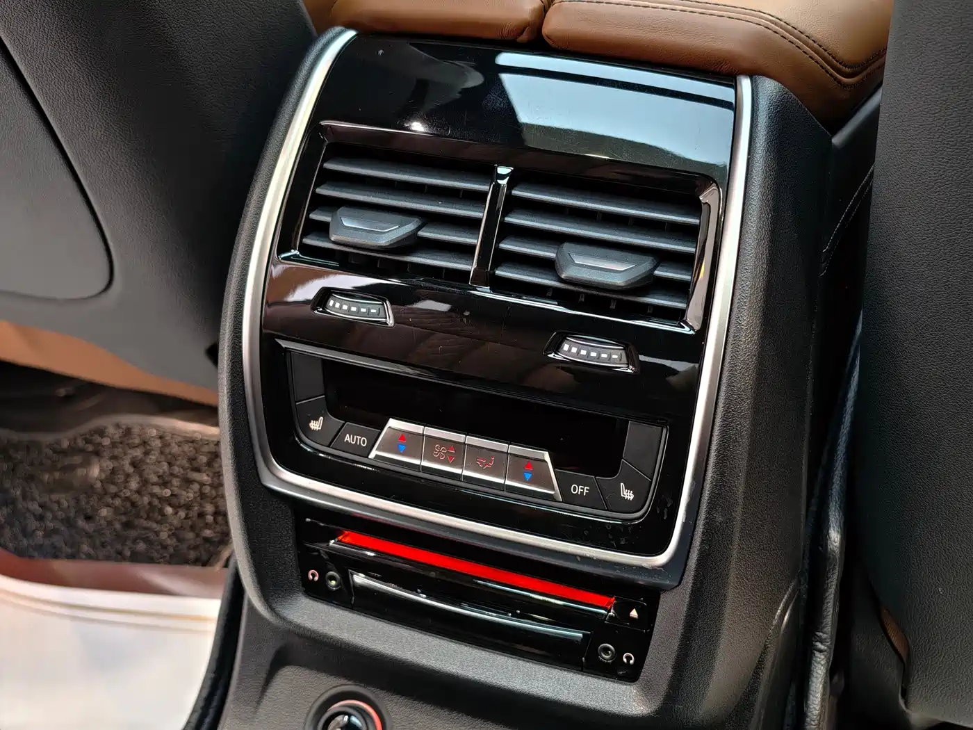 BMW X7 2019 xDrive40i Executive M Sport Package фото 13
