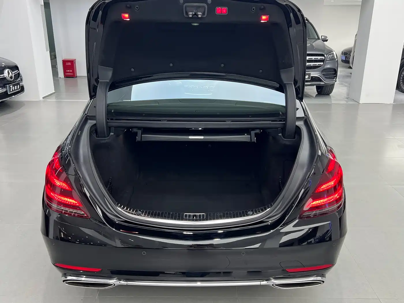 Mercedes-Benz Maybach S-Class 2018 S 560 4MATIC фото 23
