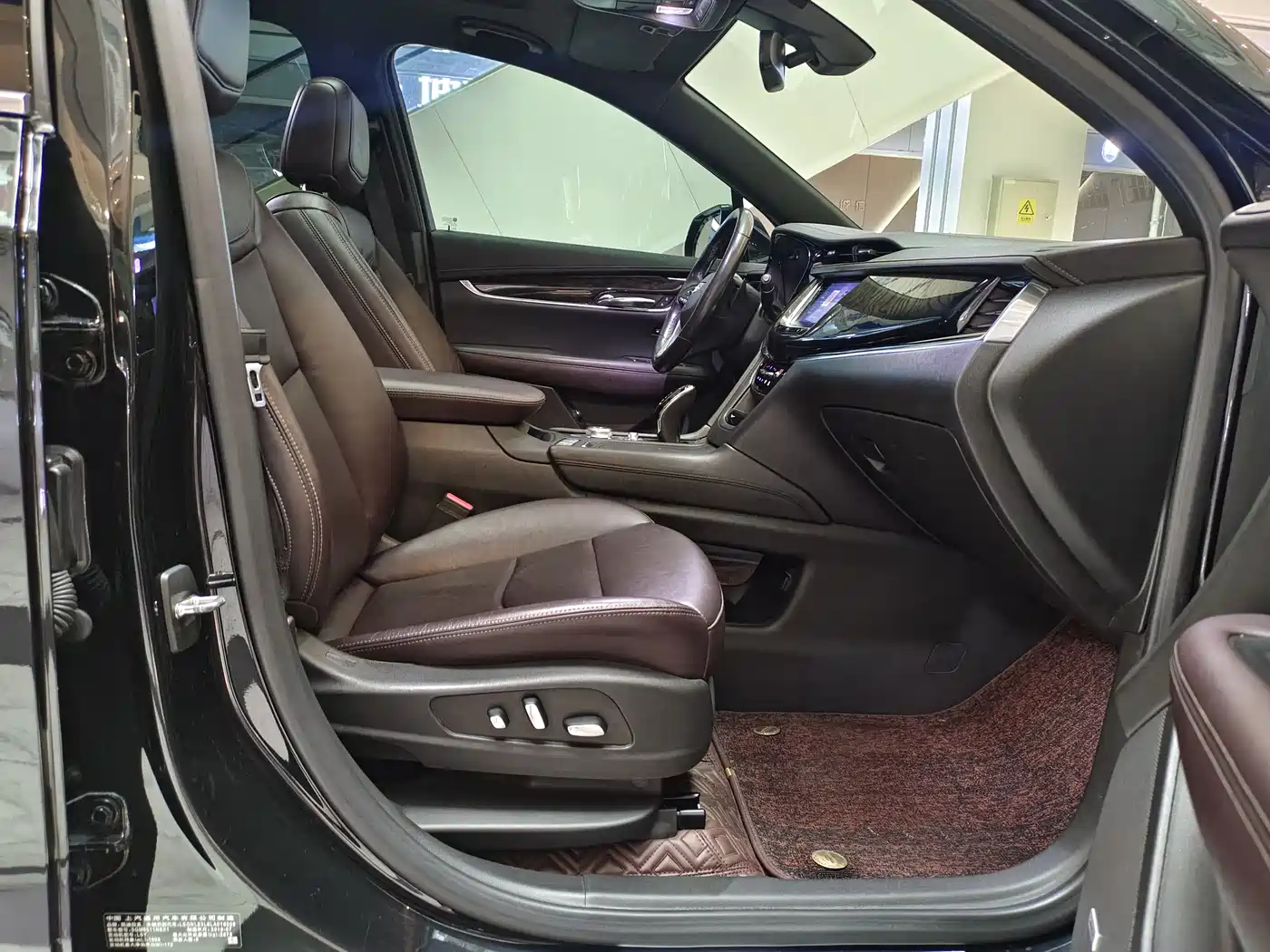 Cadillac XT6 2020 28T 6-Seater 4WD Luxury Model фото 25