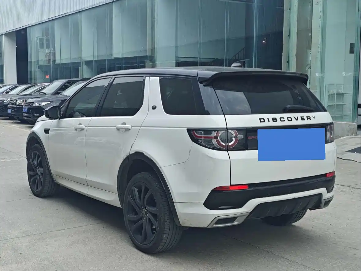 Land Rover Discovery Sport 2019 240PS SE Edition China V фото 7