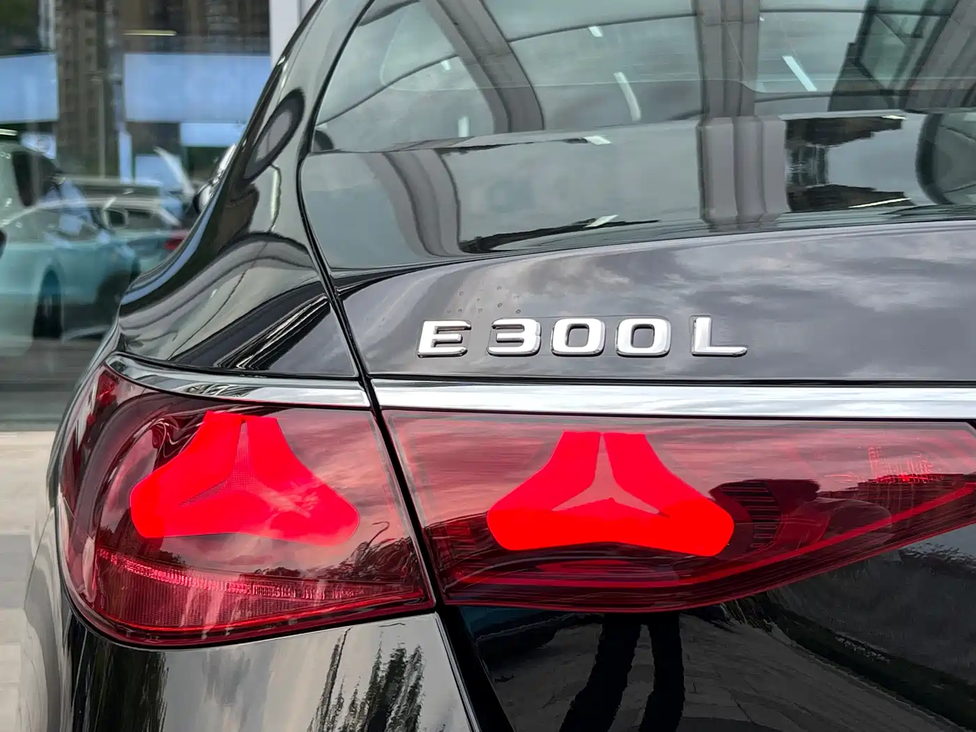 Mercedes-Benz E-Class 2024 Model E 300 L Luxury Sport фото 14