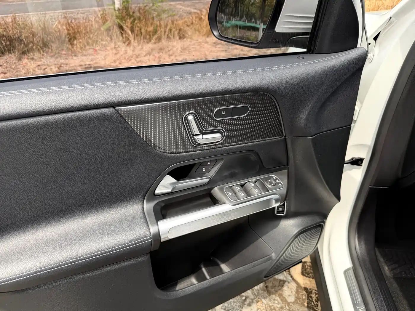 Mercedes-Benz GLB 2021 GLB 200 Dynamic фото 48