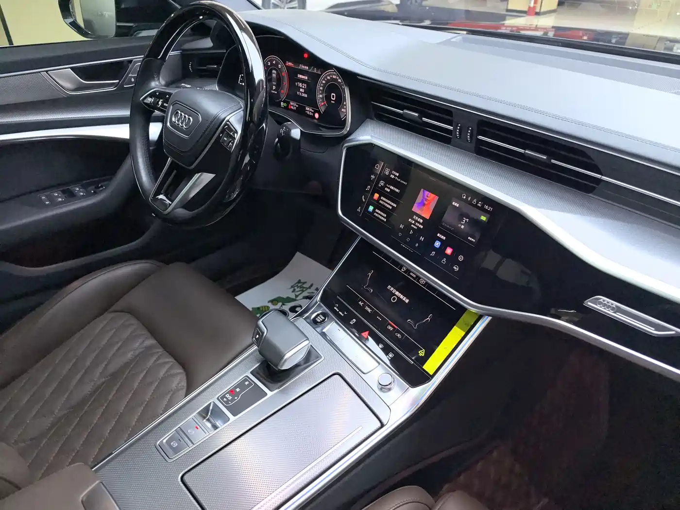 Audi A6L 2024 40 TFSI Luxury Elegance фото 8