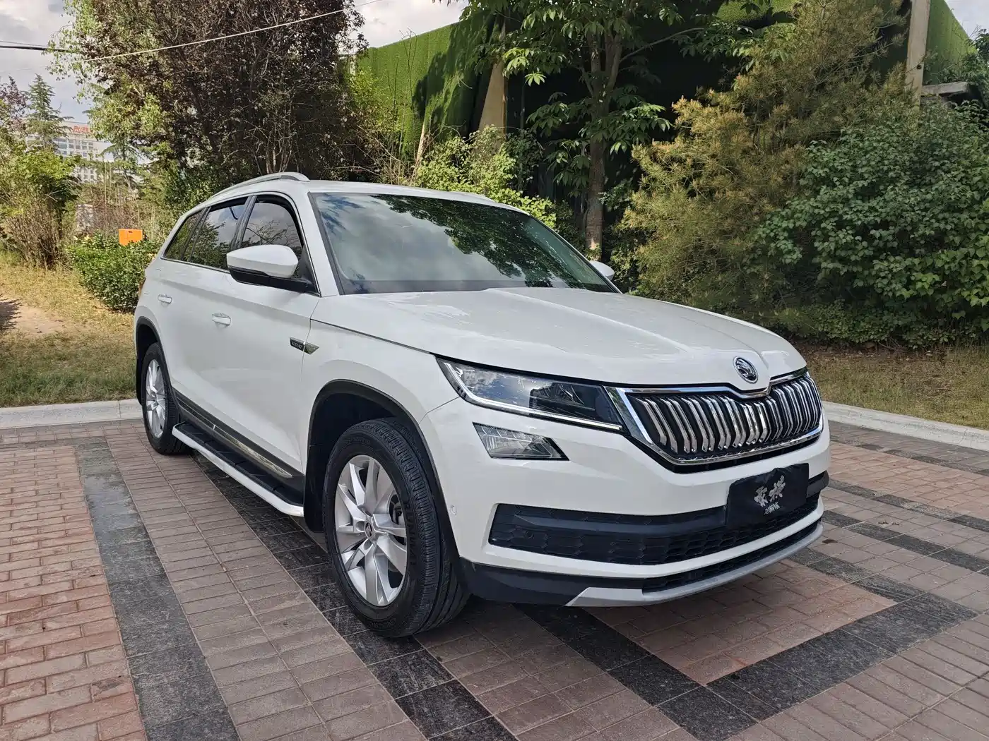 Škoda Kodiaq 2019 Facelift TSI330 5-Seater 2WD Luxury Premium Edition China V фото 3