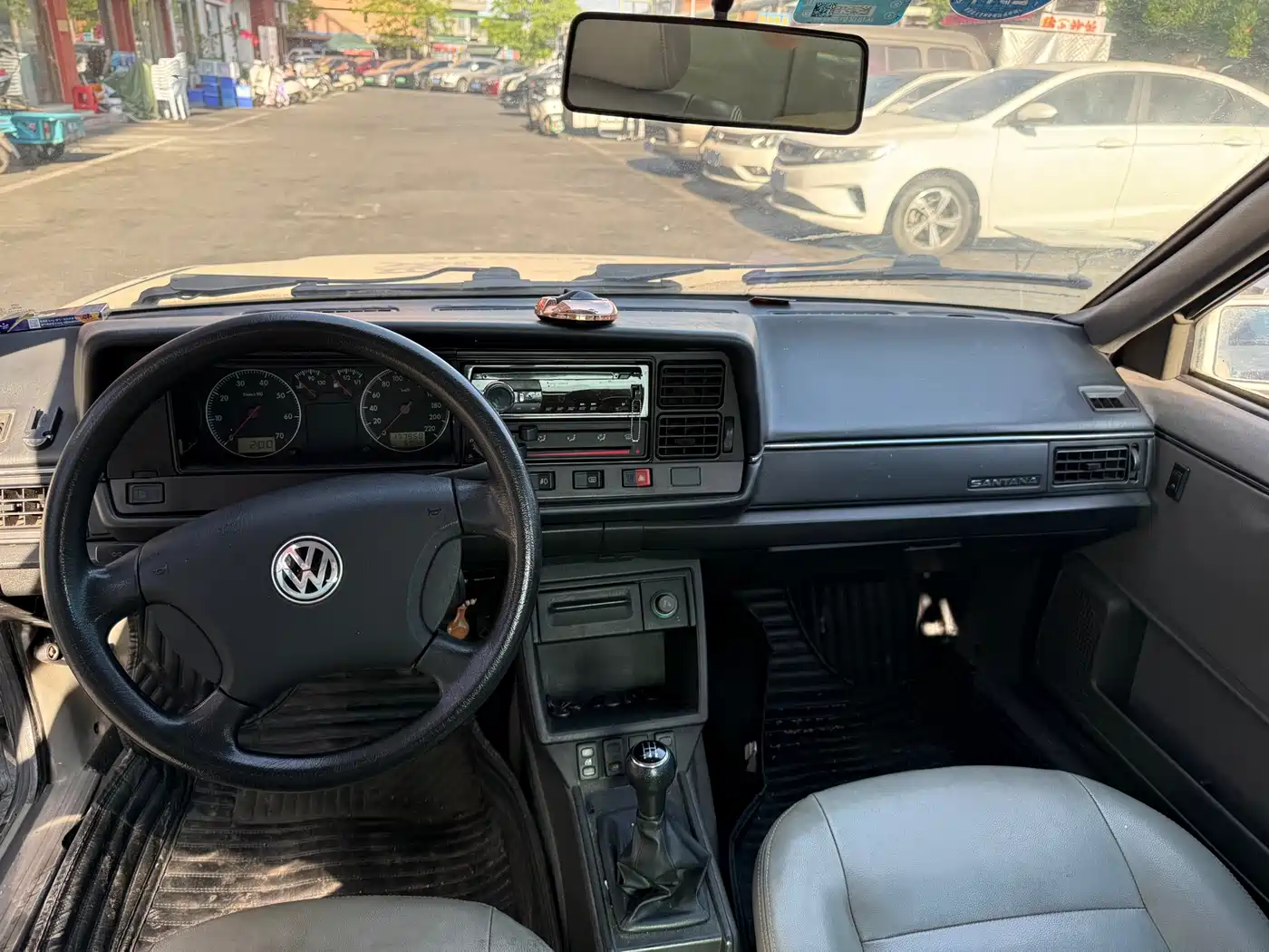 Volkswagen Santana Classic 2007 Model 1.8L Scenic Edition фото 7