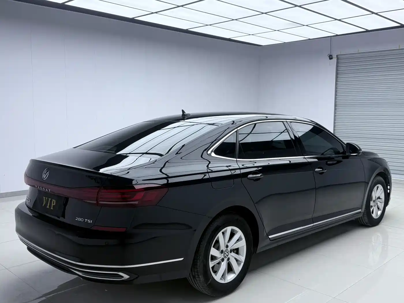 Volkswagen Passat 2024 280TSI Business Edition фото 4