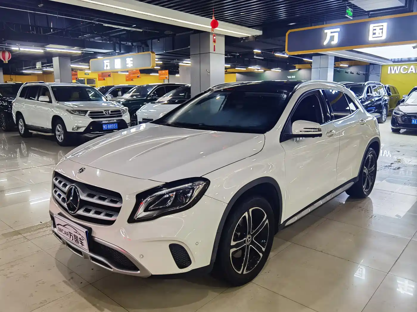 Mercedes-Benz GLA 2018 GLA 200 Fashion