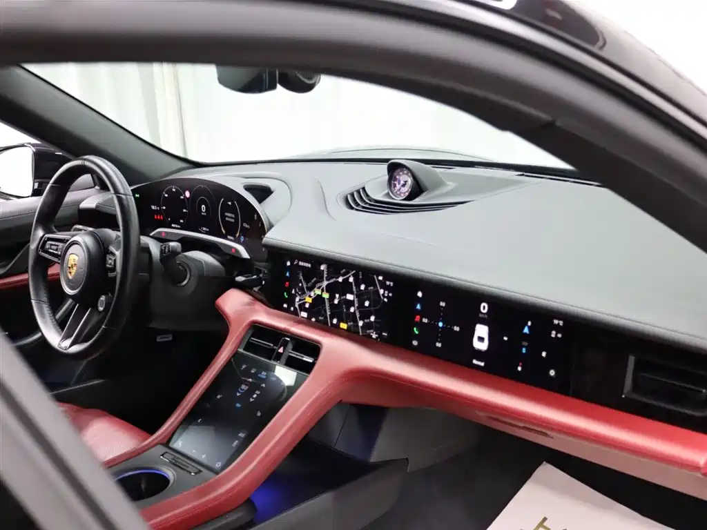 Porsche Taycan 2020 Taycan фото 21