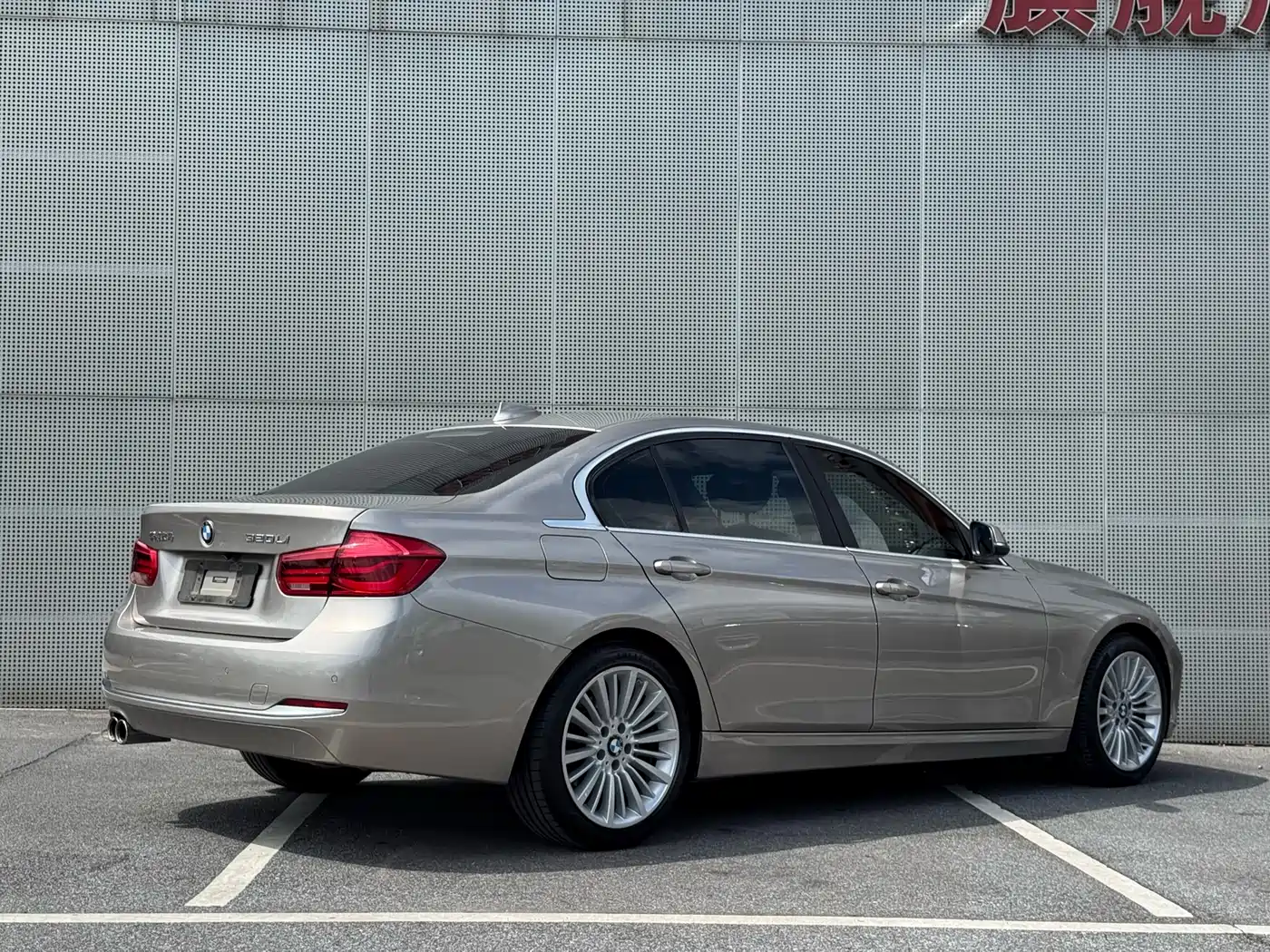 BMW 3 Series 2018 320Li Fashion Style фото 4
