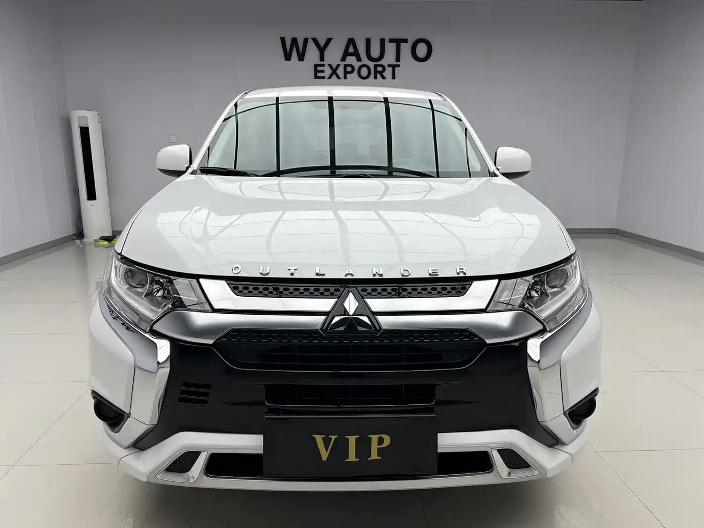 Mitsubishi Outlander 2021 Facelift 2.0L 2WD Comfort Edition 5-Seater фото 3