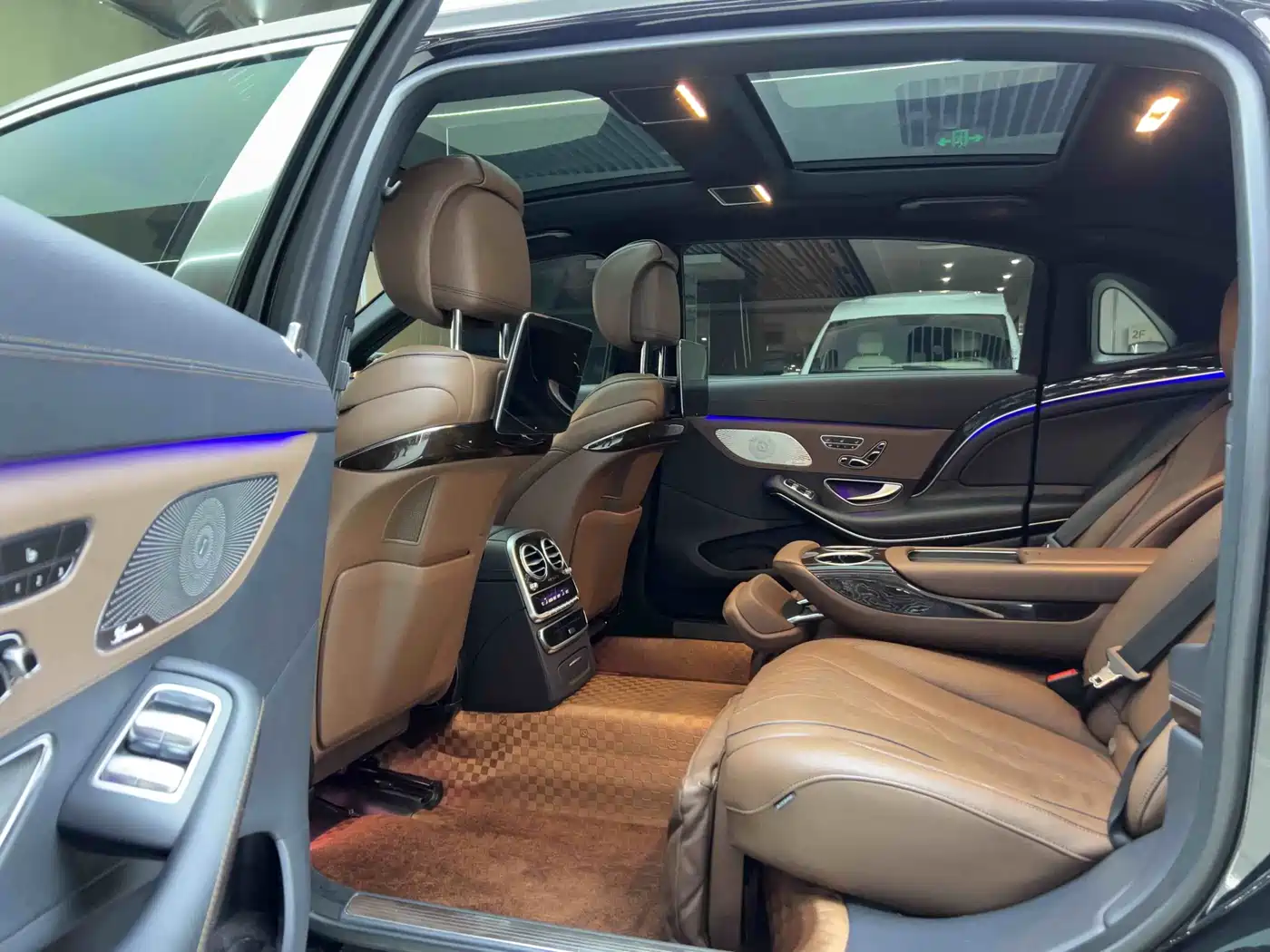Mercedes-Benz Maybach S-Class 2018 S 450 4MATIC фото 12