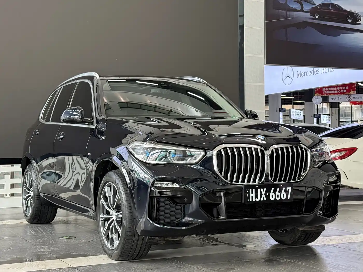 BMW X5 (Import) 2020 xDrive40i M Sport Package фото 3