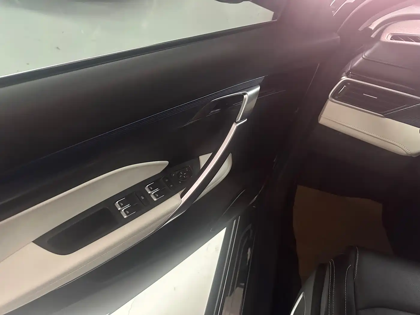 GEELY AUTOMOBILE BOYUE