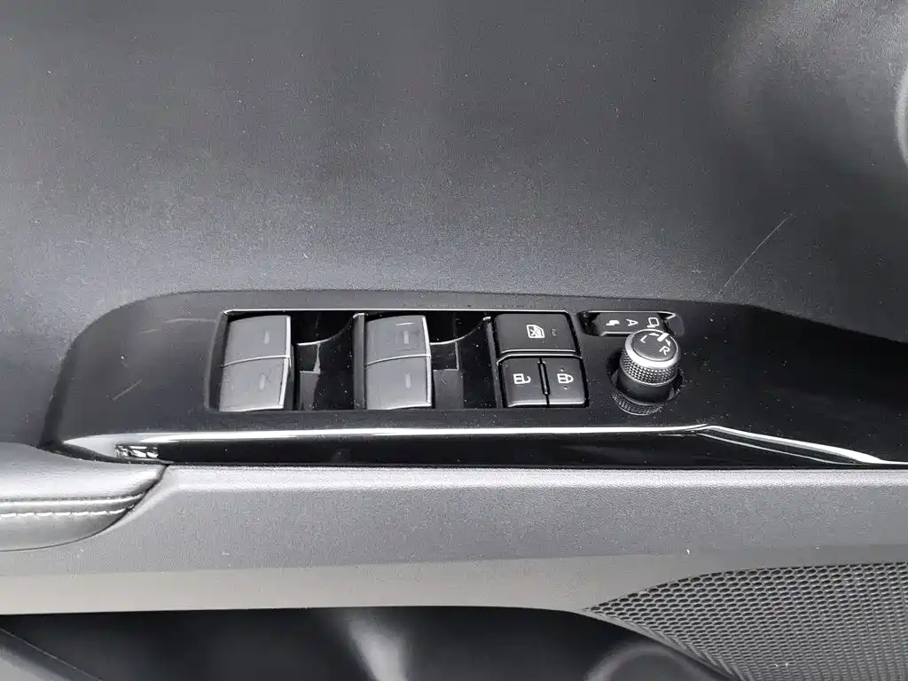 Toyota Camry 2024 2024 Model Dual Hybrid 2.0HXS Sport Plus Edition