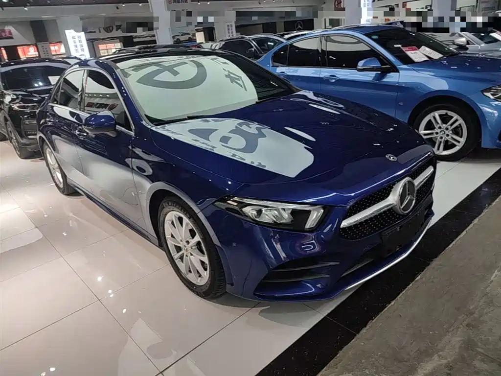 MERCEDES-BENZ CLASS A