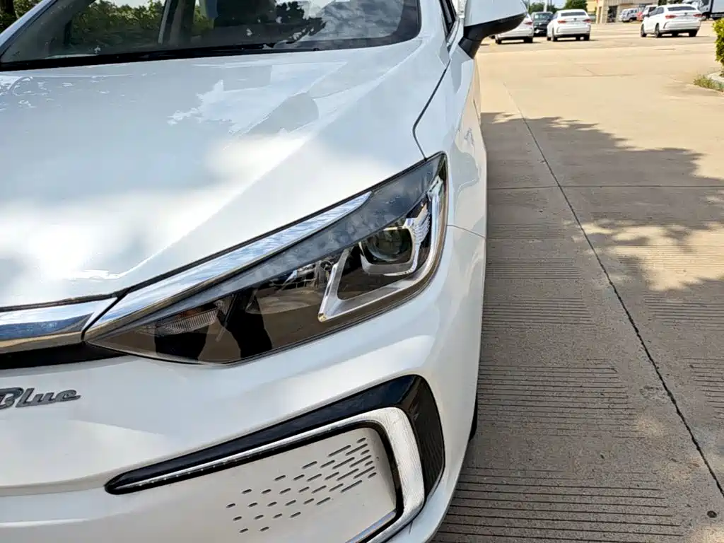 BAIC Beijing EU5 2021 2020 R500 Zhifeng Edition
