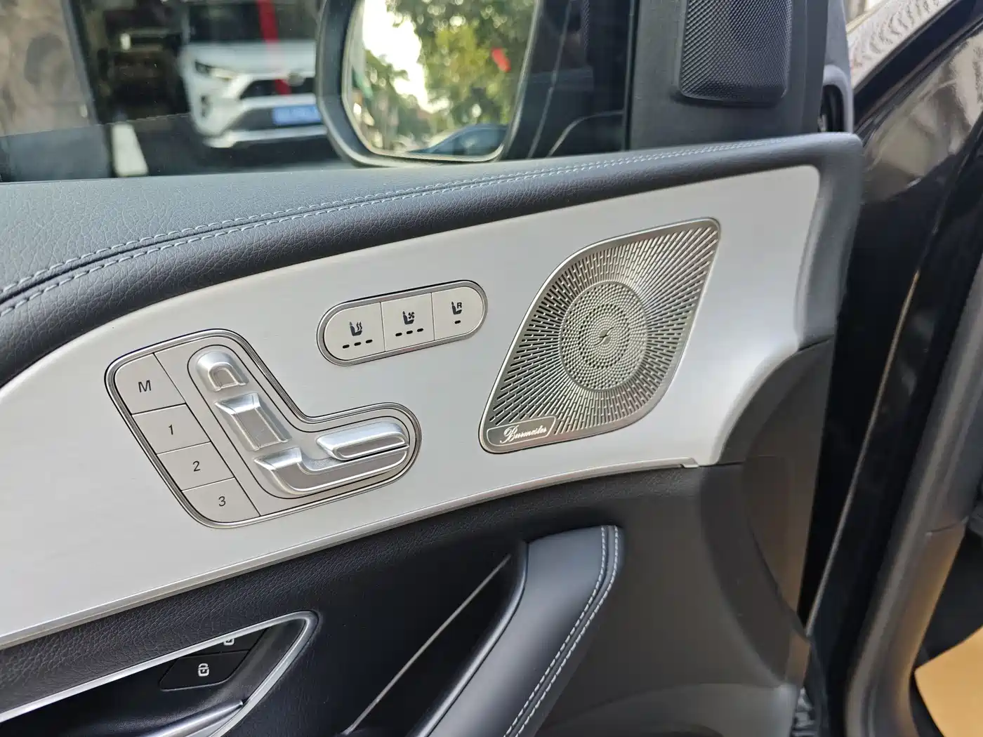 Mercedes-Benz GLE AMG 2024 AMG GLE 53 4MATIC+ фото 23