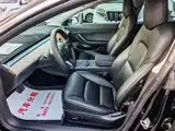 Фото 6 - Tesla Model 3