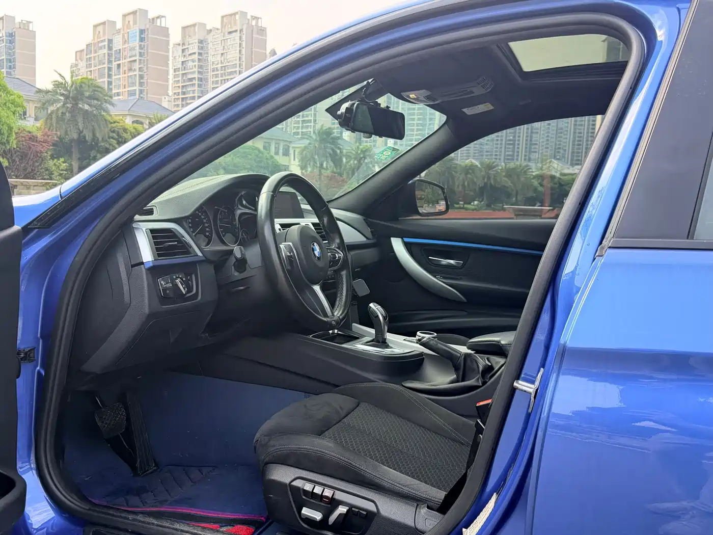 BMW 3 Series 2018 320i M Sport Package фото 8