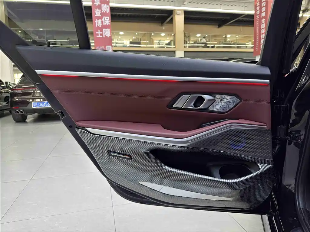 BMW 3 Series 2022 325Li M Sport Package фото 14