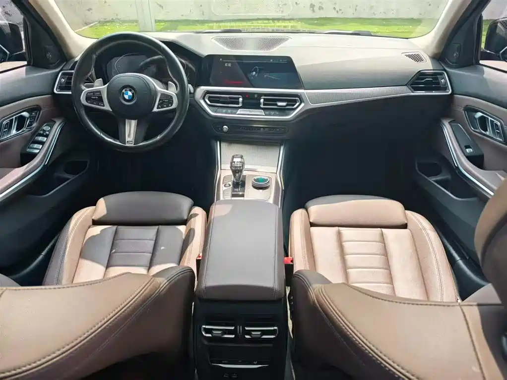 BMW 3 Series 2020 325Li M Sport Black Night Package фото 11