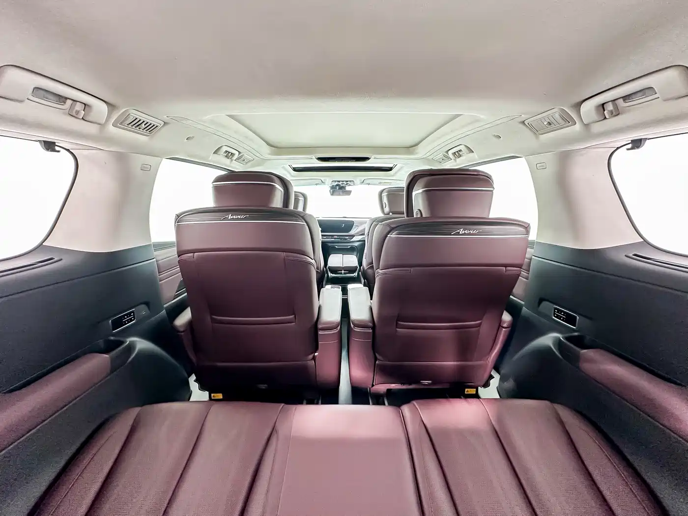 Buick Century 2023 2.0T 7-Seater World Edition фото 8