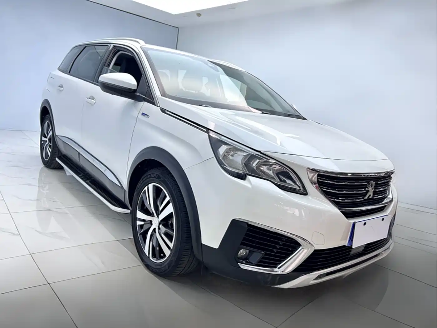 Peugeot 5008 2017 380THP 7-seat Elite Edition фото 3