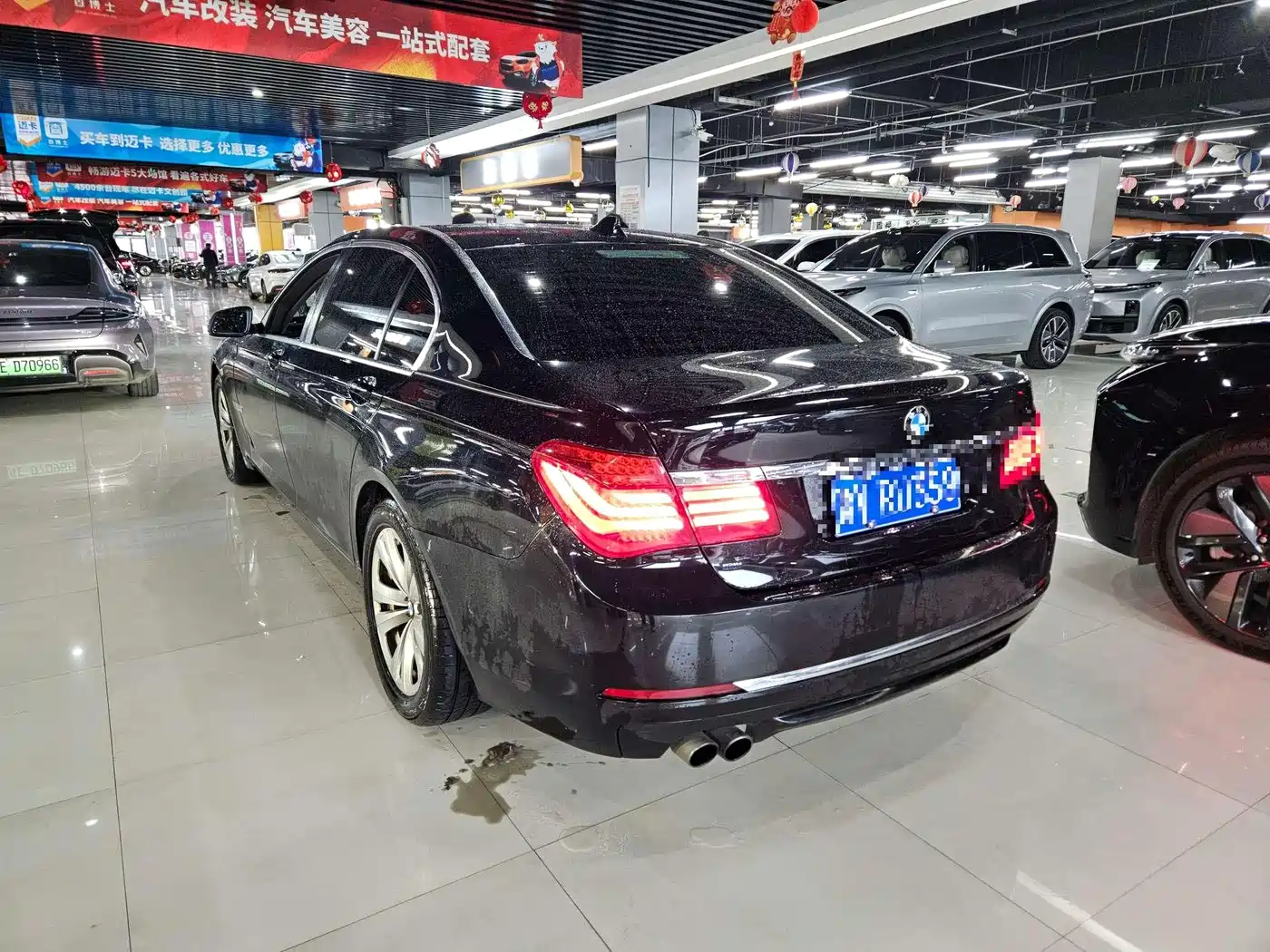 BMW 7 Series 2013 Model 730Li Leading фото 8