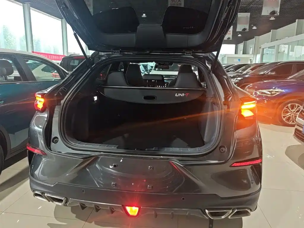 CHANGAN UNI-T