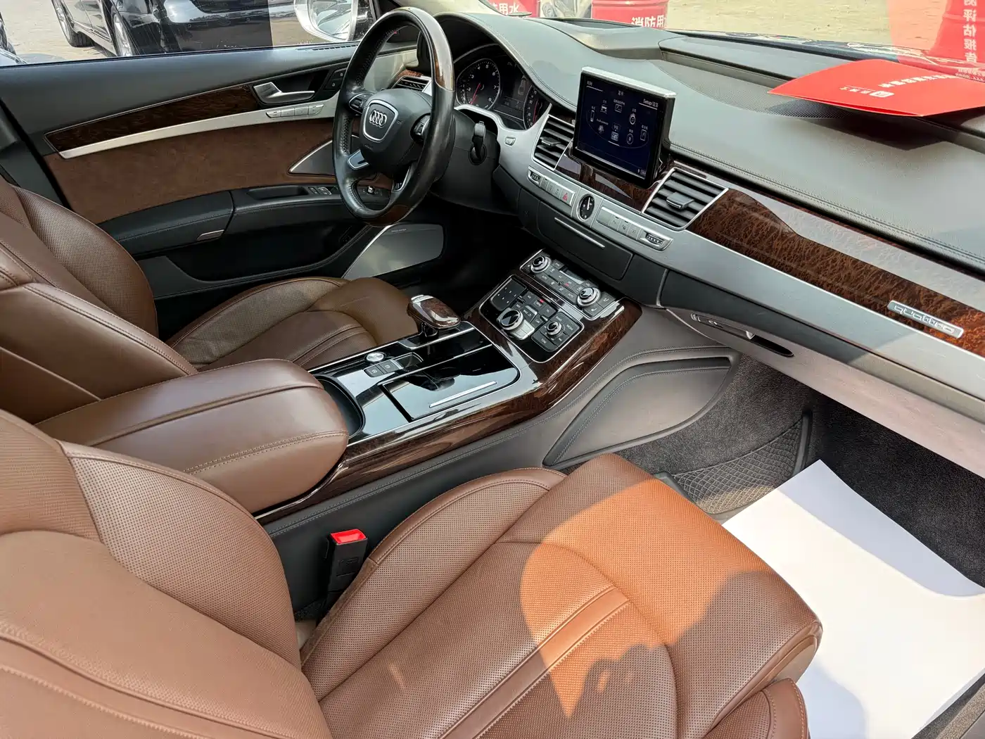 Audi A8 2014 A8L 6.3 FSI W12 quattro Flagship фото 21
