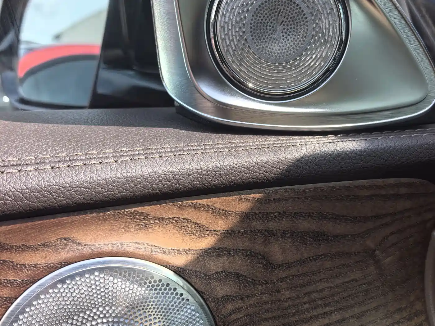 Mercedes-Benz E-Class 2023 E 260 L Sport фото 11