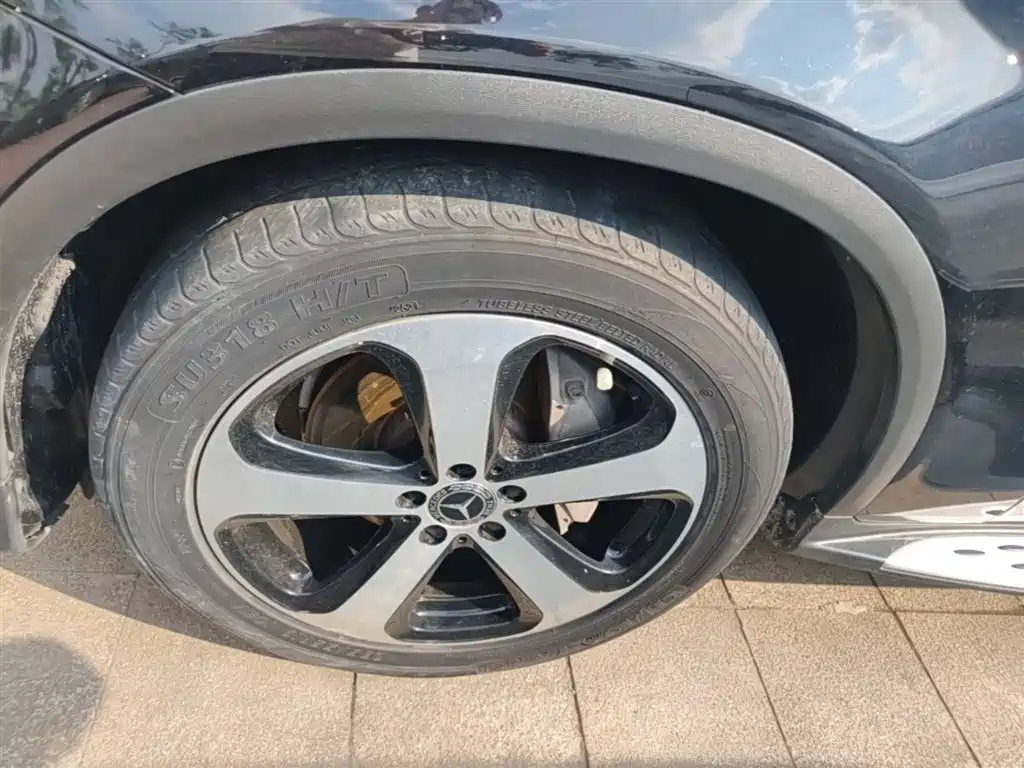 Mercedes-Benz GLC 2017 GLC 260 4MATIC Luxury фото 23