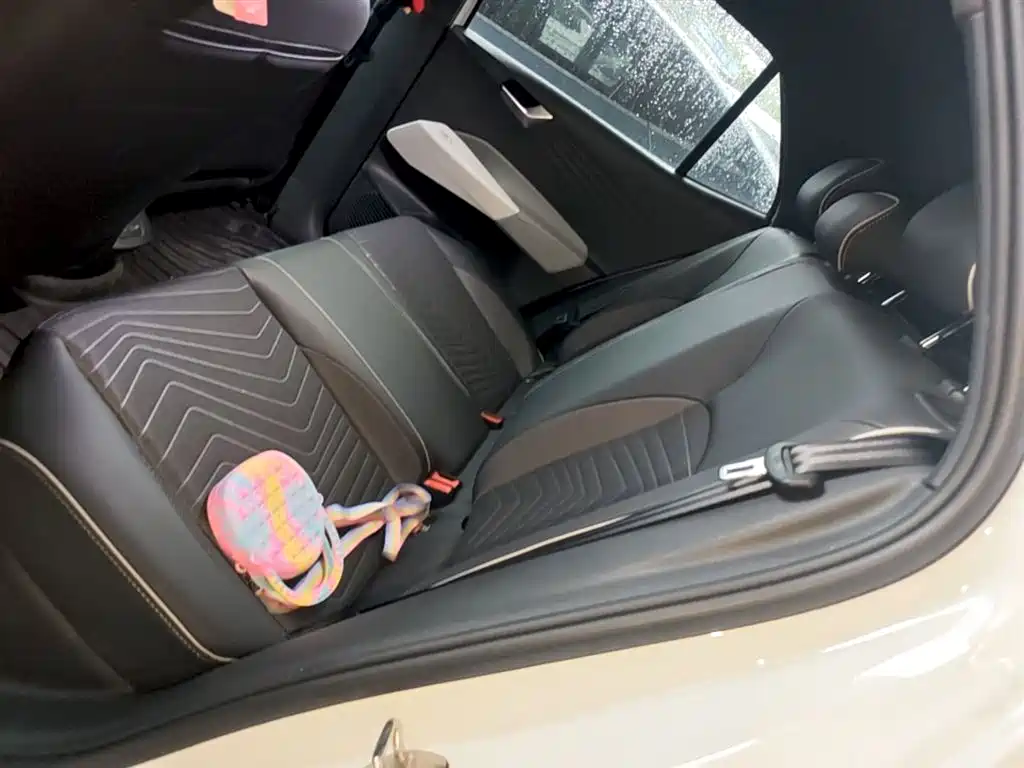 Volkswagen ID.3 2023 Upgraded Pure Intelligence Edition фото 17