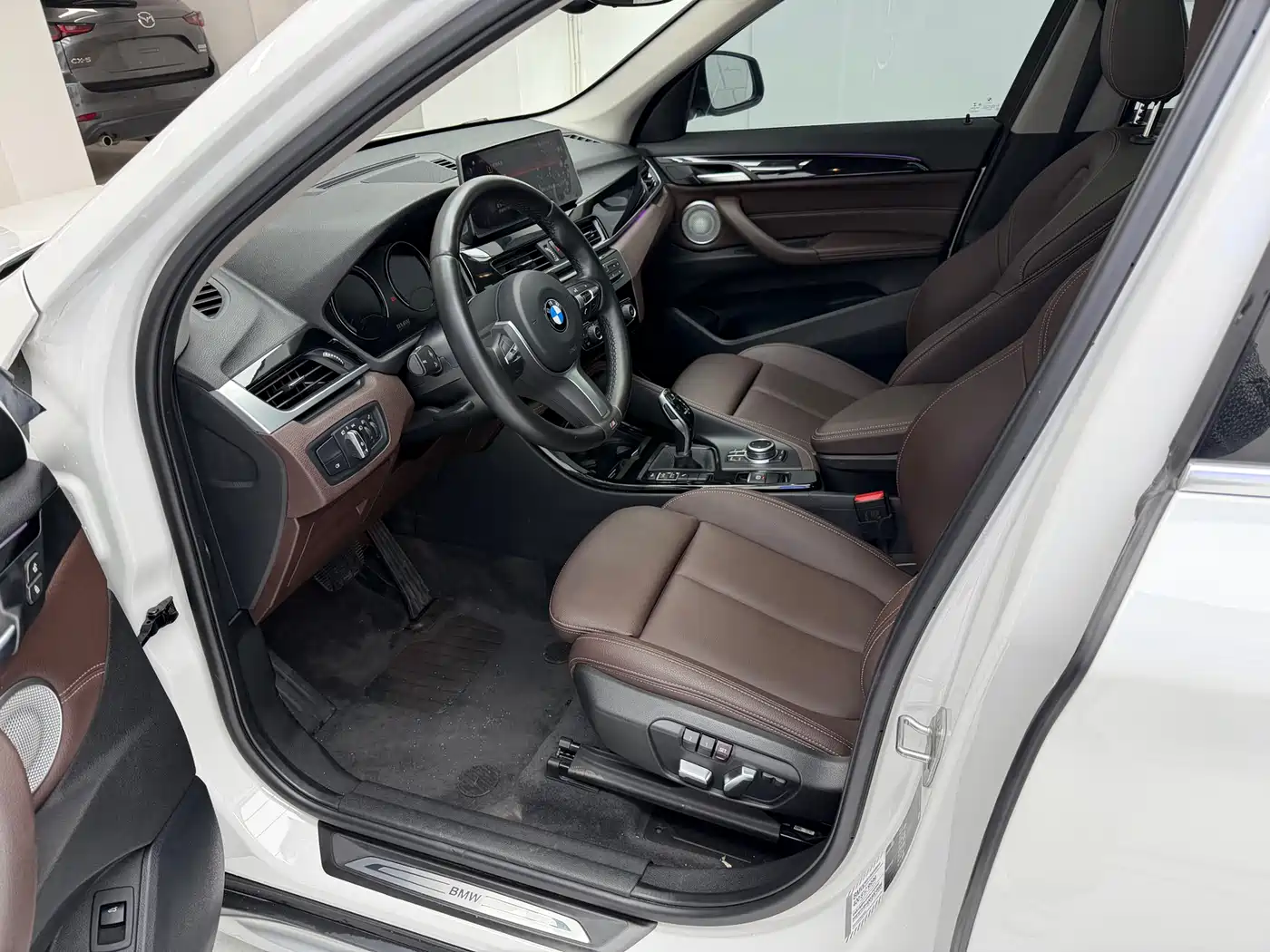 BMW X1 2021 sDrive20Li Exclusive фото 14