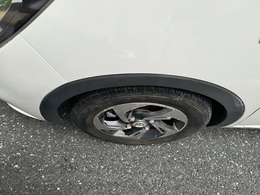 Baojun 310 2019 2017 1.5L Auto Luxury