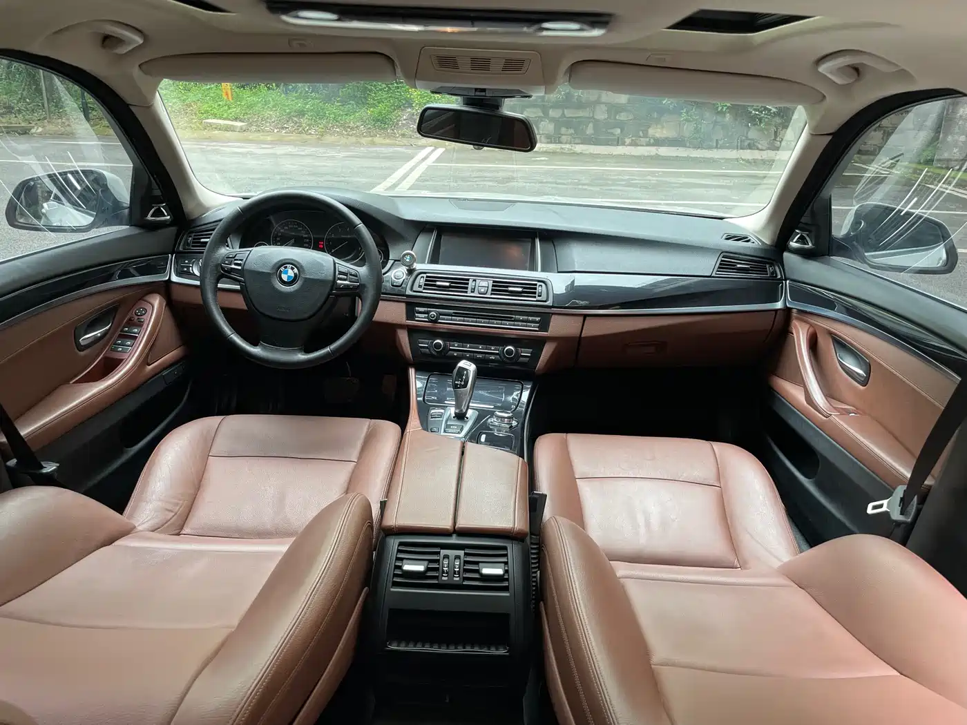 BMW 5 Series 2014 520Li Elegance фото 19