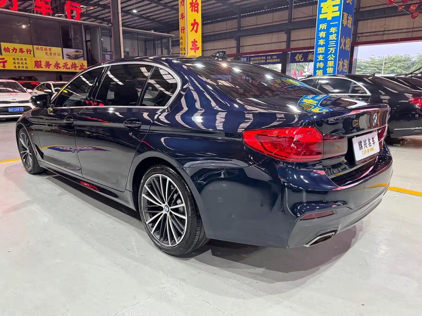 BMW 5 Series 2020 530Li Leading M Sport Package фото 4