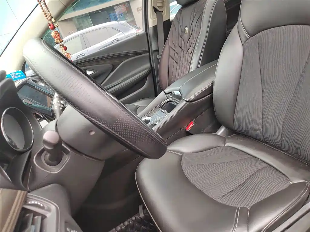 Buick Envision Plus 2021 532T FWD Leading Trim фото 11