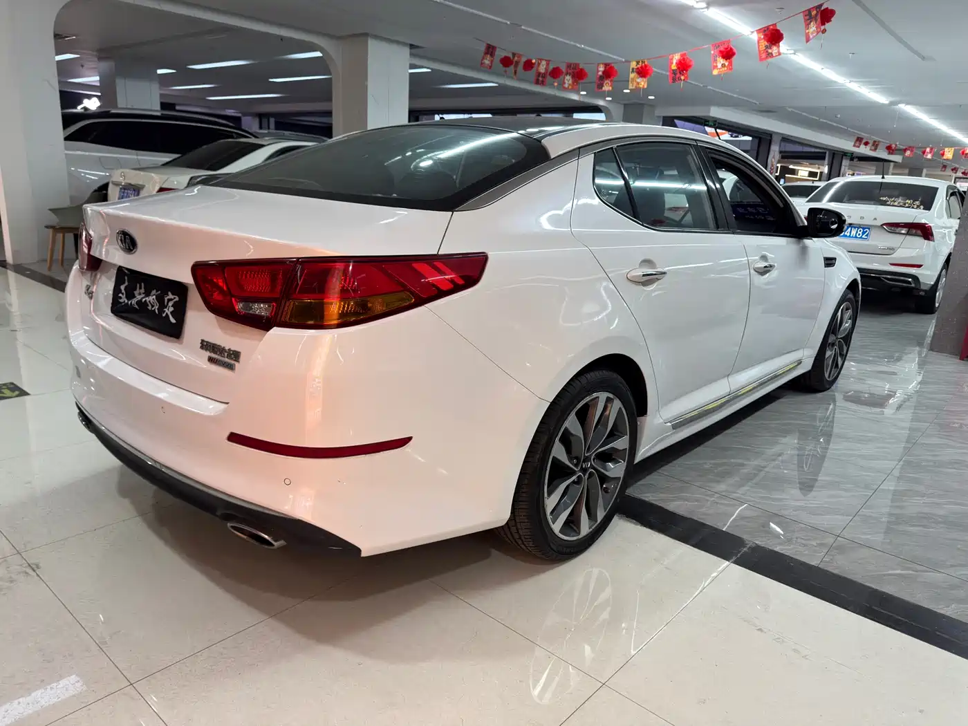 Kia K5 2014 2.0L Automatic LUXURY фото 4
