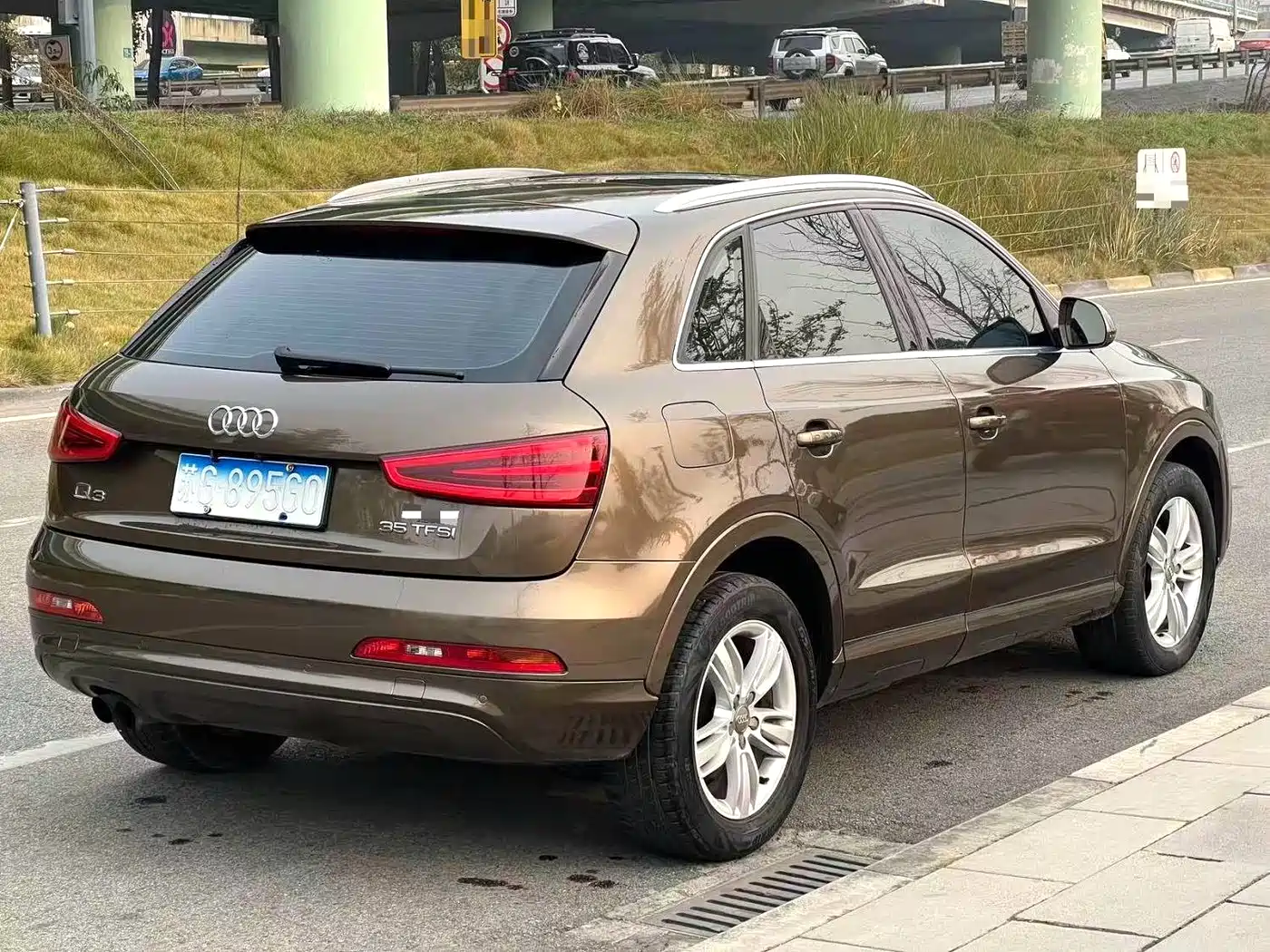 Audi Q3 2013 35 TFSI Comfort фото 4