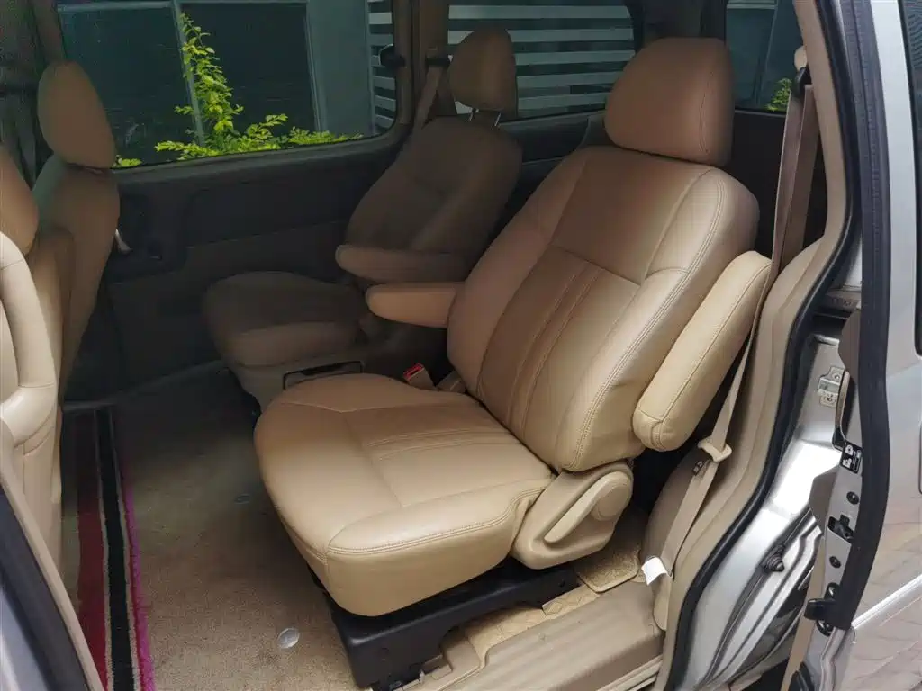 Buick GL8 2014 2.4L Classic Edition фото 15