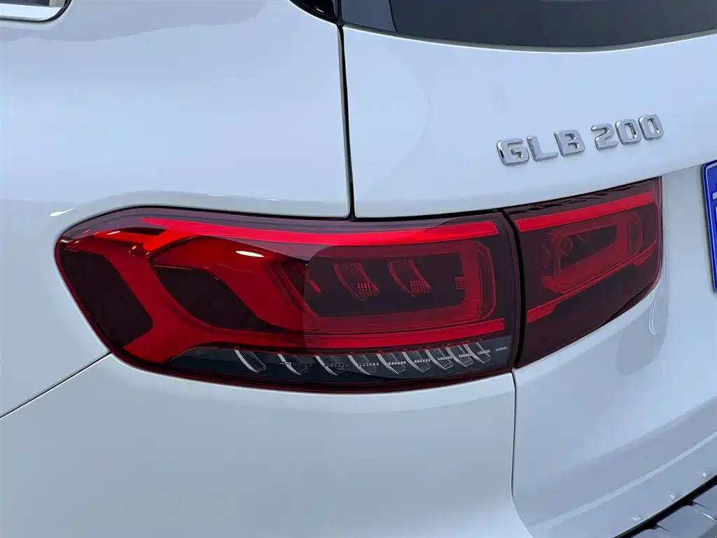 Mercedes-Benz GLB 2020 GLB 200 Fashion фото 26