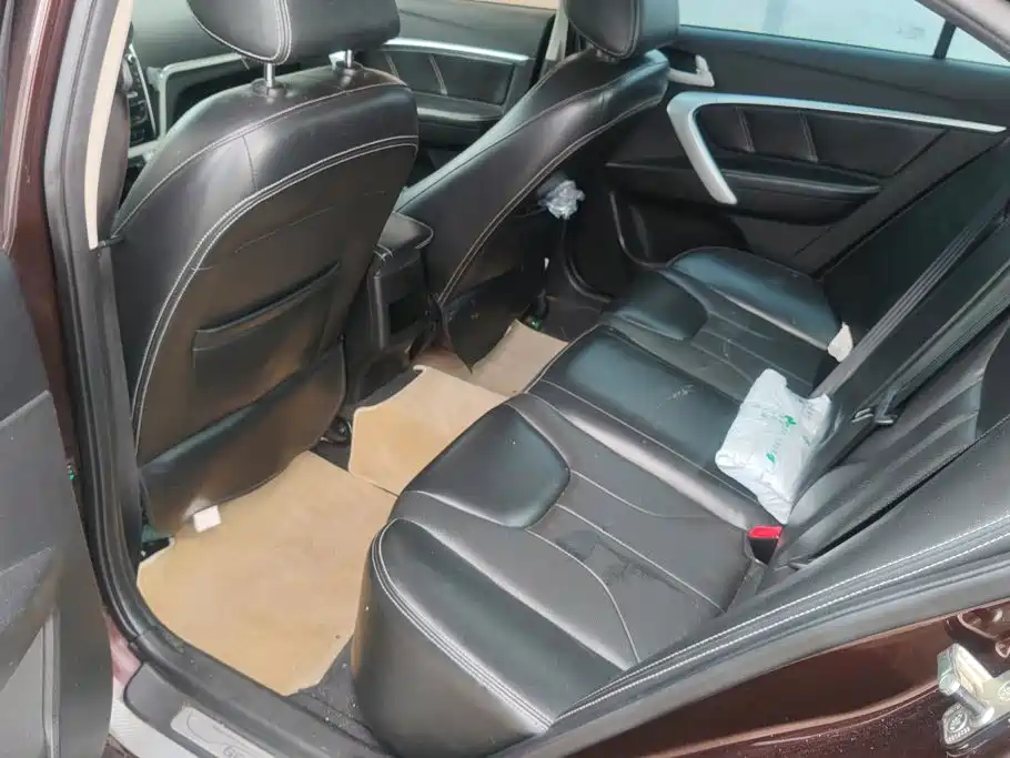 Geely Emgrand 2016 2016 Sedan 1.5L CVT Up Version