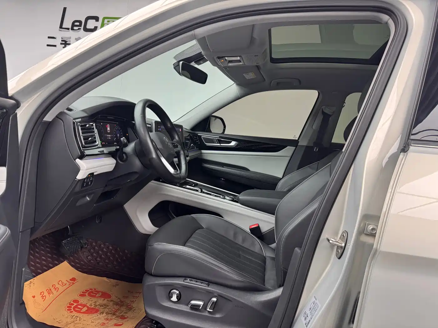 Volkswagen Teramont 2021 380TSI 4WD Premium Luxury Edition фото 9