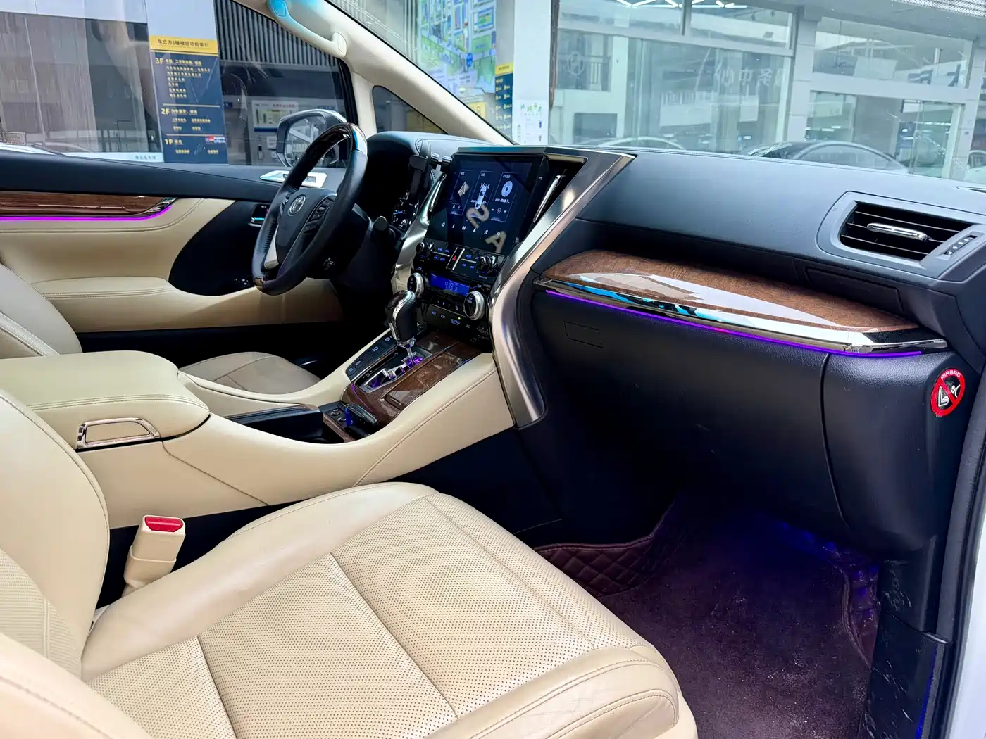 Toyota Alphard 2015 3.5L Premium Edition фото 11