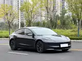 Фото 3 - Tesla Model 3